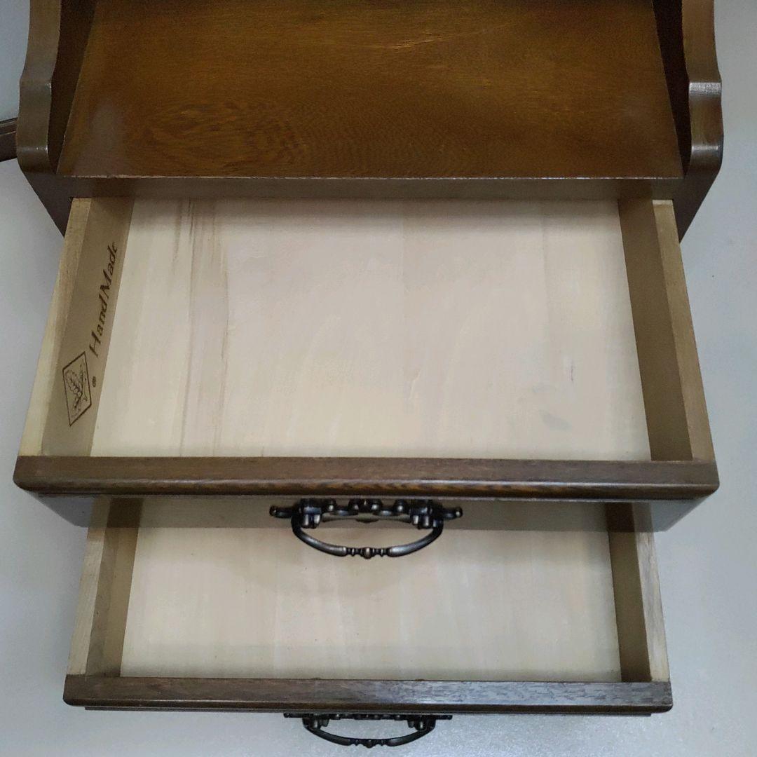 横浜クラシック家具 knock on wood HAND MADEサイドテーブル