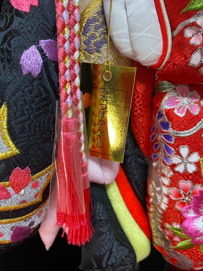 羽子板　宝童作　振袖刺繡ガラスケース２０号・間口約４０×奥行約３２×高さ約７５㎝