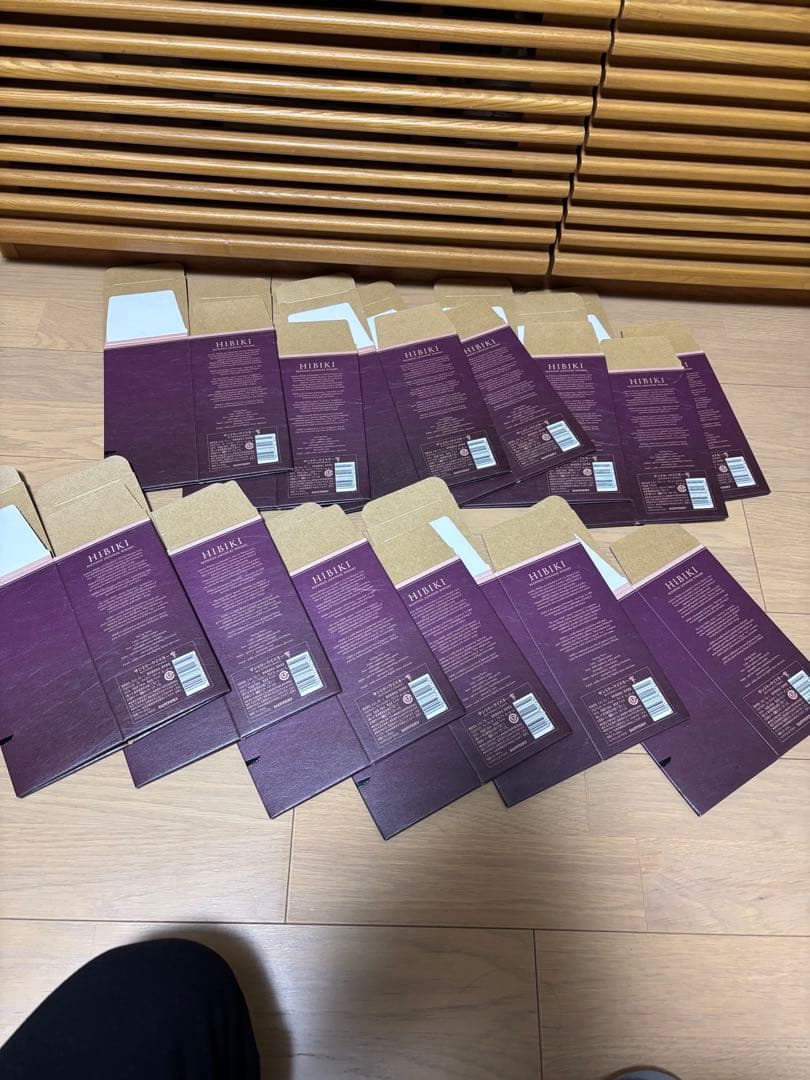 響ジャパンニーズハーモニー12枚、響ブレンダーズチョイス13枚空箱 中身無し