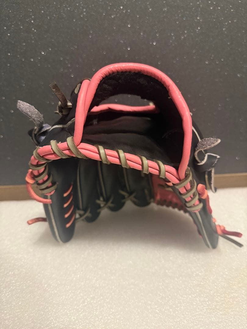 ★美品★ NIKE ナイキ 一般軟式 内野手用 希少 ピンクカラー