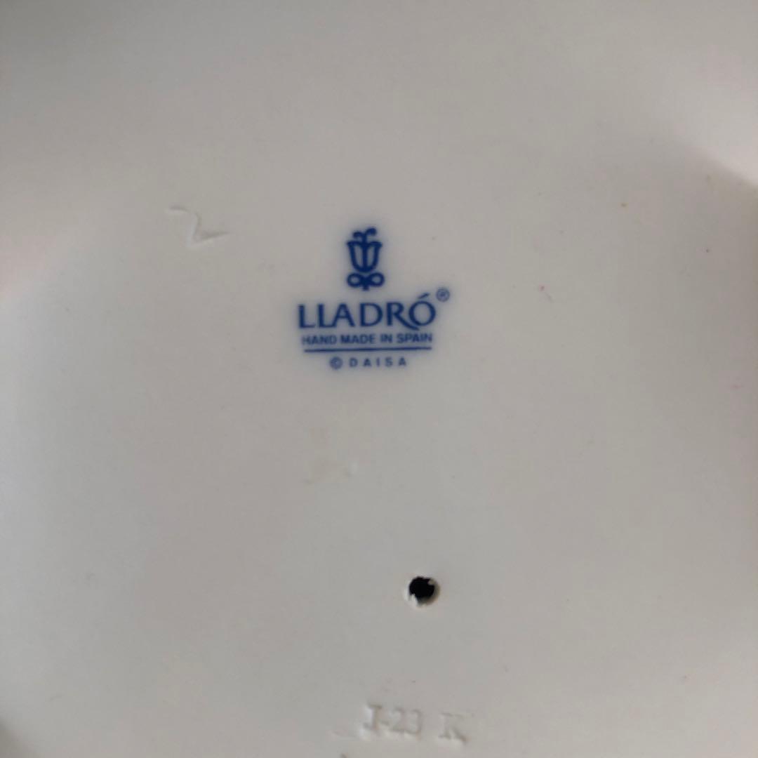 LLADRO リヤドロ　白い馬の少女
