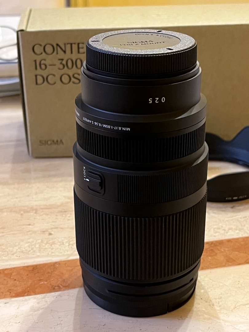 新品・未使用　シグマ16-300mm F3.5-6.7DC OS フジXマウント