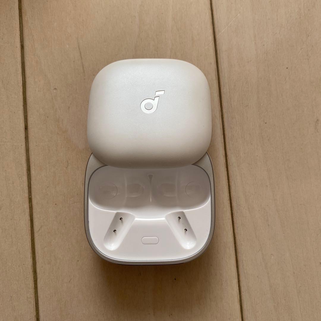 イヤホン SoundCore Liberty 5