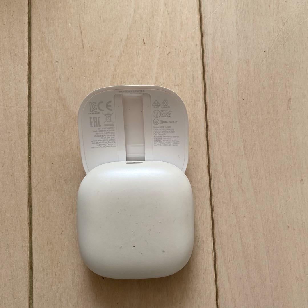 イヤホン SoundCore Liberty 5