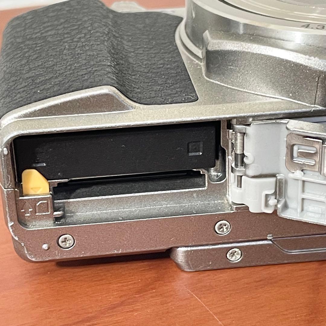 【１か月保証付き】Nikon COOLPIX A900 コンパクトデジタルカメラ