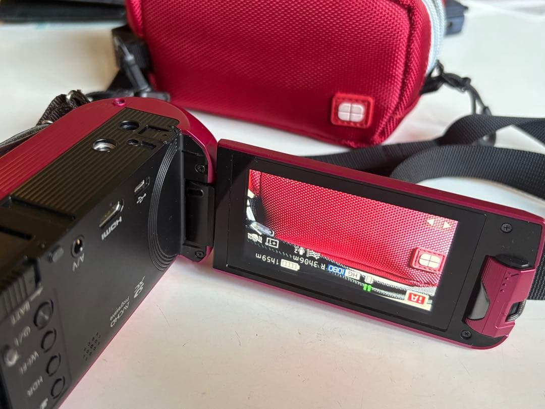 ビデオカメラ Panasonic HC-W585M