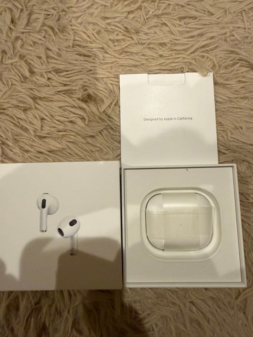 [Angelika Amando ]Apple AirPods 第三世代