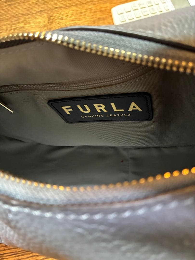 FURLA 本革 グレー バッグ