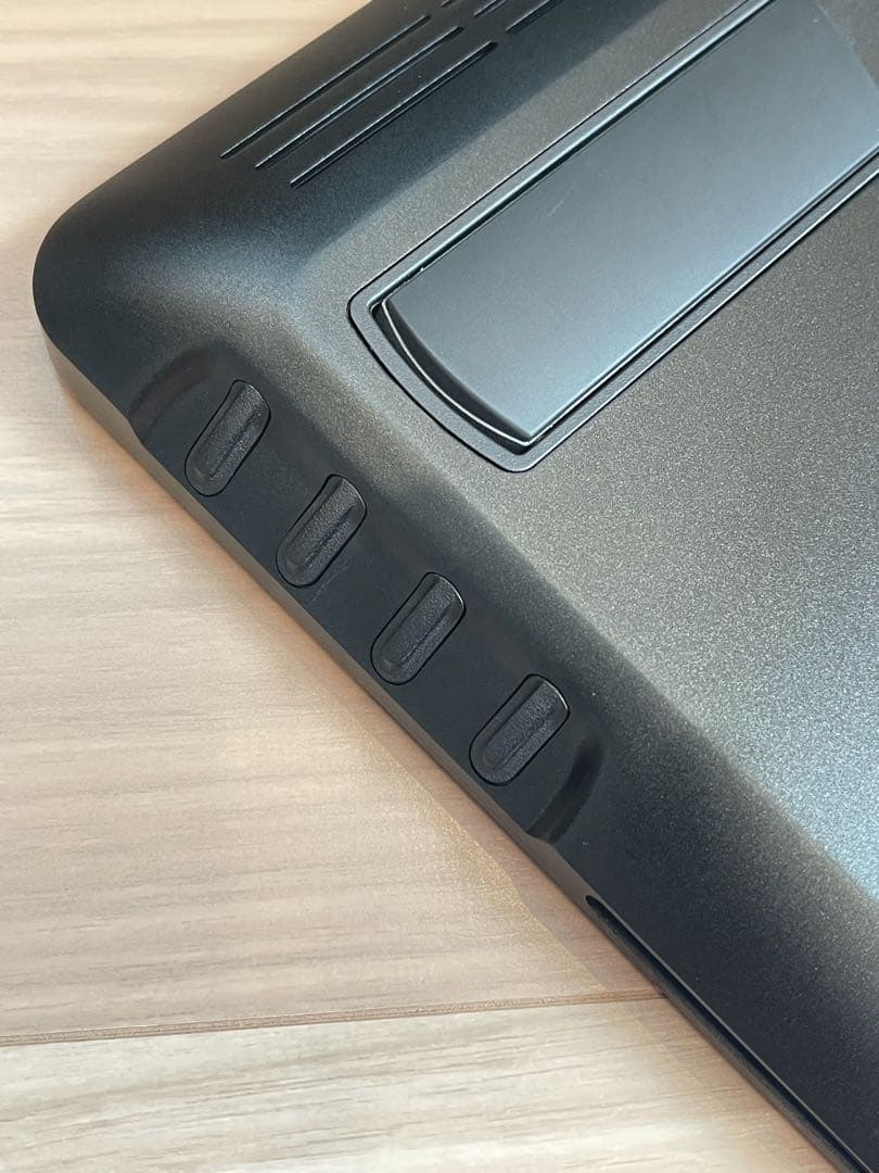 美品Wacom Cintiq Pro 16 2021 特典未使用　DTH167