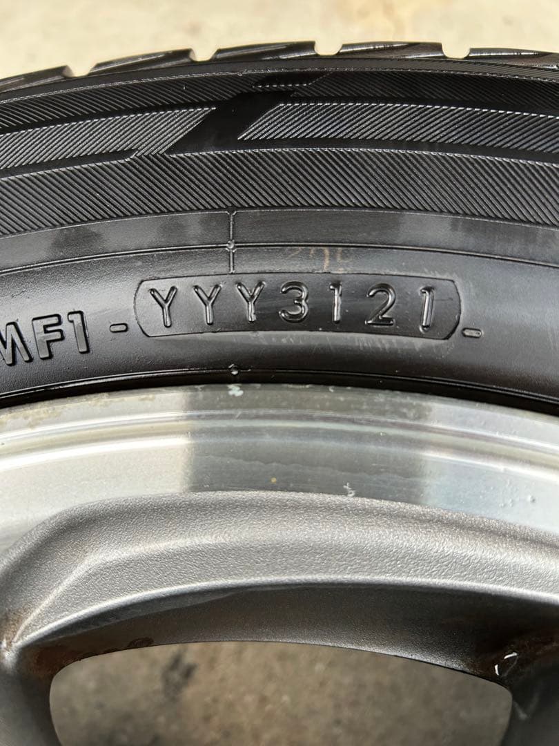 ホンダ 215/60R16 スタッドレスセット　オデッセイ