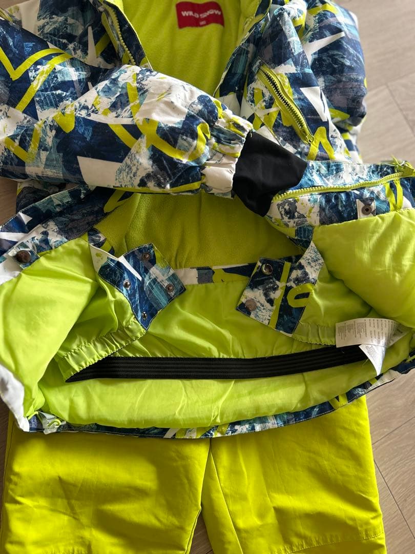 子ども用スキーウェア ジャケットとパンツセット