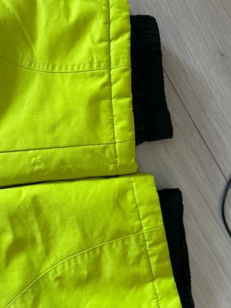 子ども用スキーウェア ジャケットとパンツセット