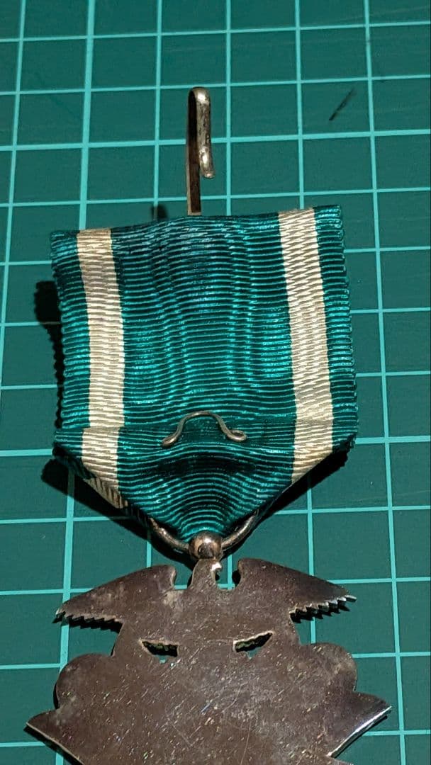 大日本帝国 旧日本軍記章 明治期 功七級金鵄勲章