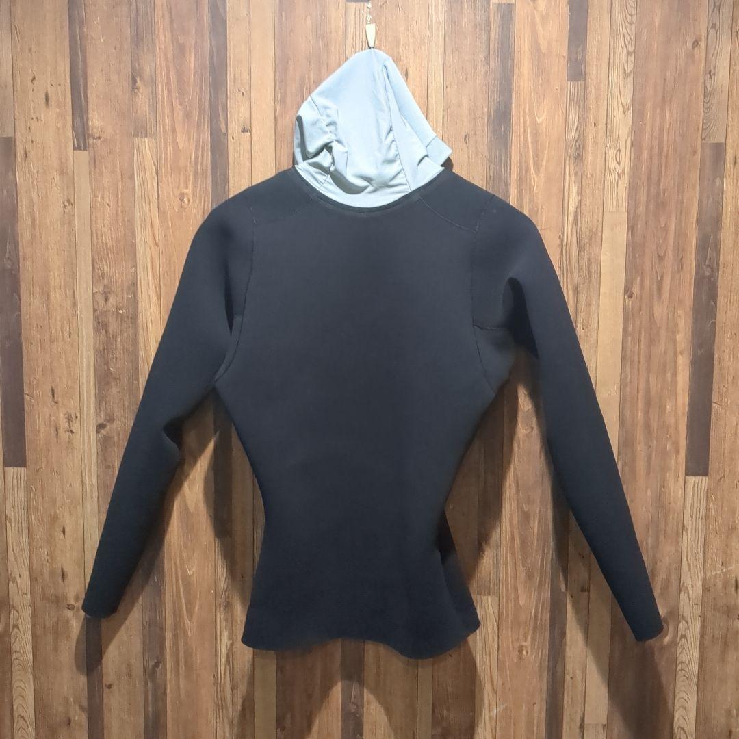 フード付きタッパーウェットスーツ　L-XL位