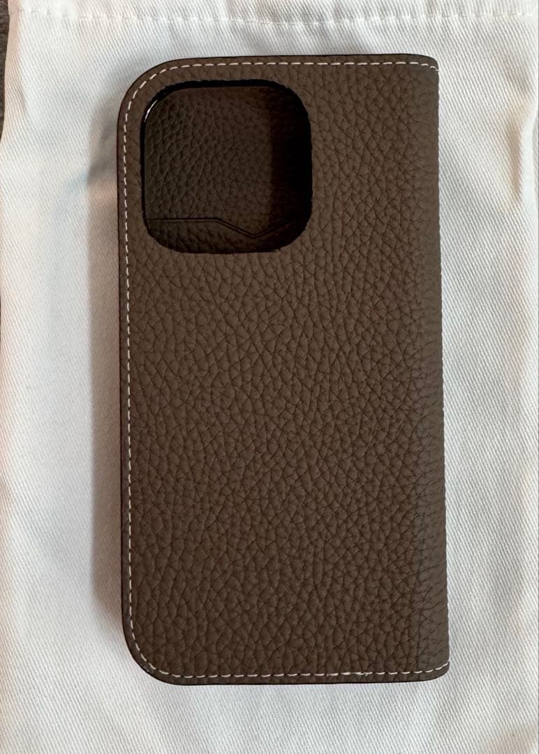 BONAVENTURA iPhone 15 Pro　ダイアリーケース