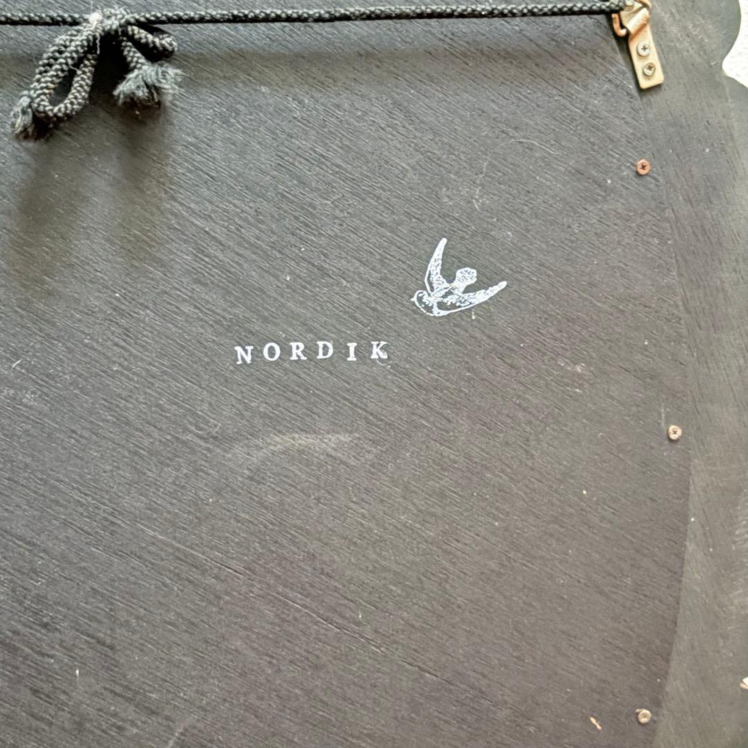 「手彫り 木製フレーム アンティークウォールミラー 北欧NORDIKスタイル」