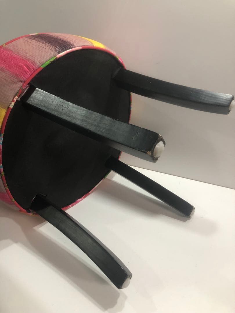 パッチワーク　カラフルチェア　スツール　ファブリック　インテリア　ピンク