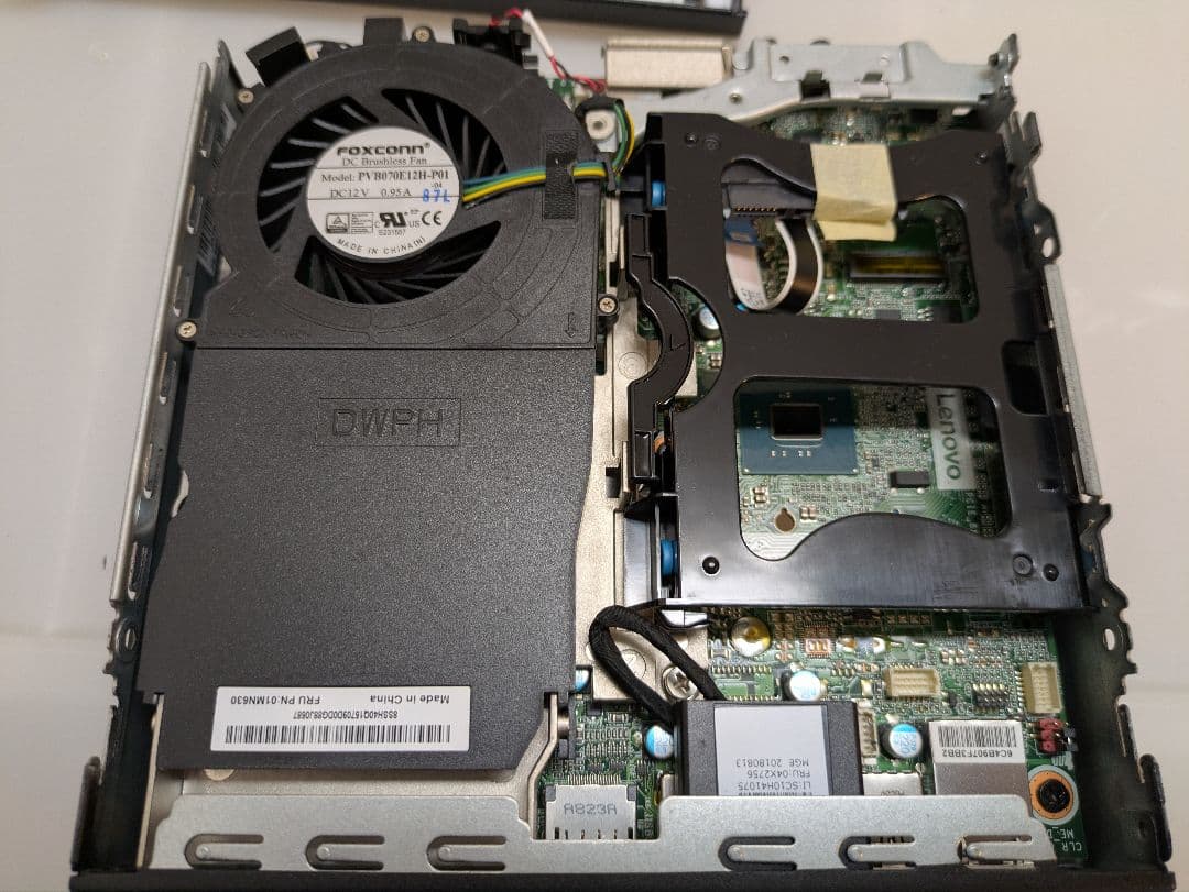 Lenovo ThinkCentre M710q i3 8GB 256GB ミニ