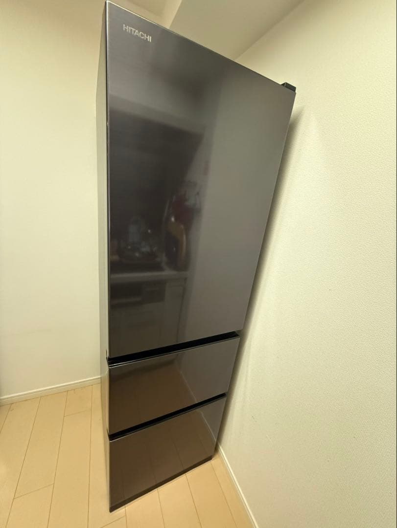 日立ノンフロン冷凍冷蔵庫　315L R-V32SV（K）2023年製　右開き