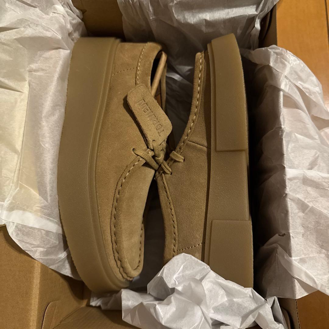 クラークス レディース ワラビー トービュー ダークサンド スエード23.5cm