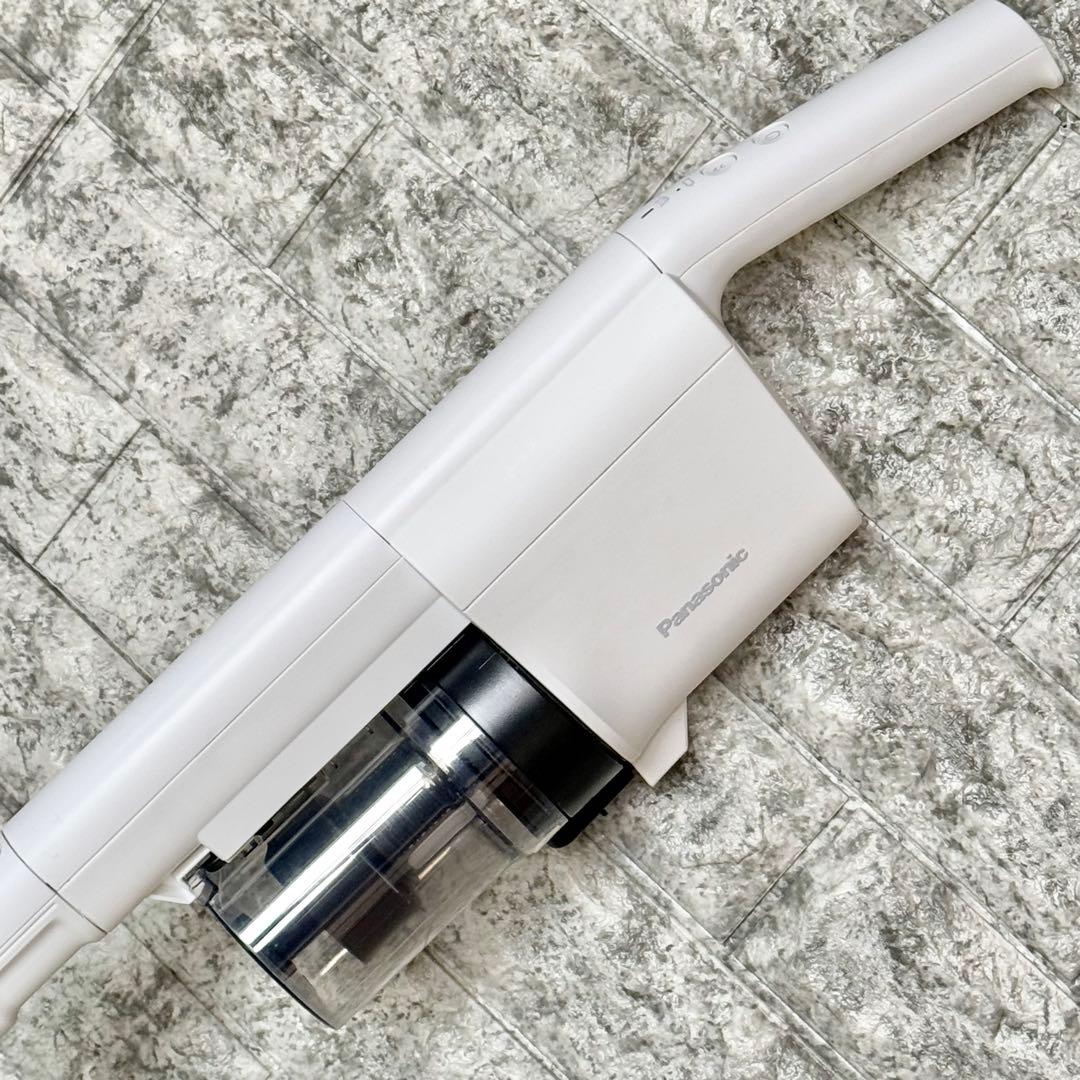 2023年製 Panasonic「パワーコードレス」MC-SB33J