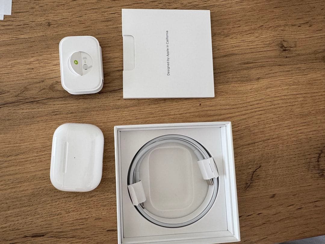 AirPods Pro2 充電ケース付き　第二世代