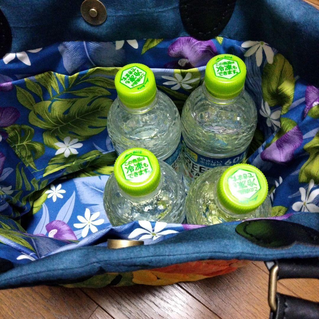 ☆261.ハワイアンキルト・バッグ・ハイビスカス＆ティアレ＆モンステラ