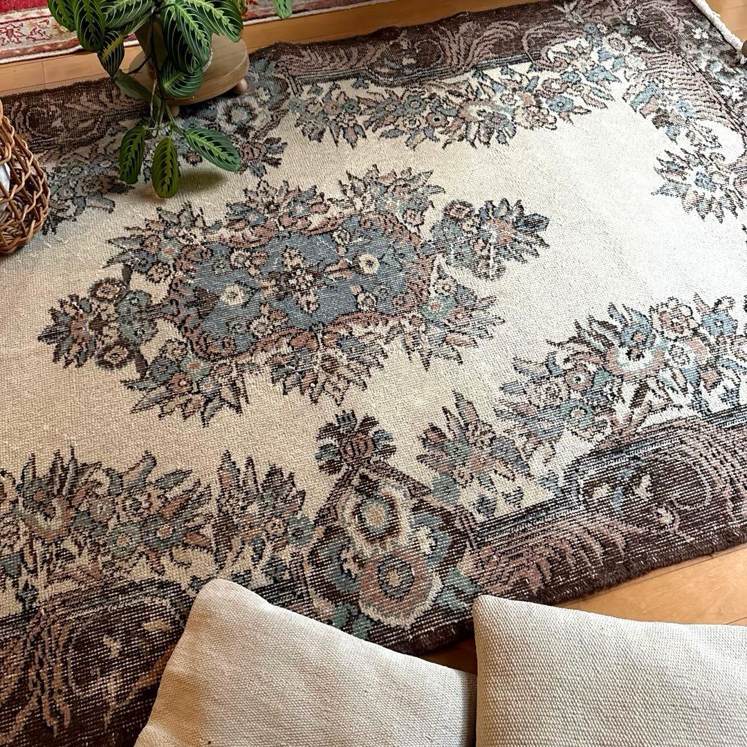 119×204ブラウン×クリーム　ピンク水色　メダリオン　トルコヴィンテージラグ