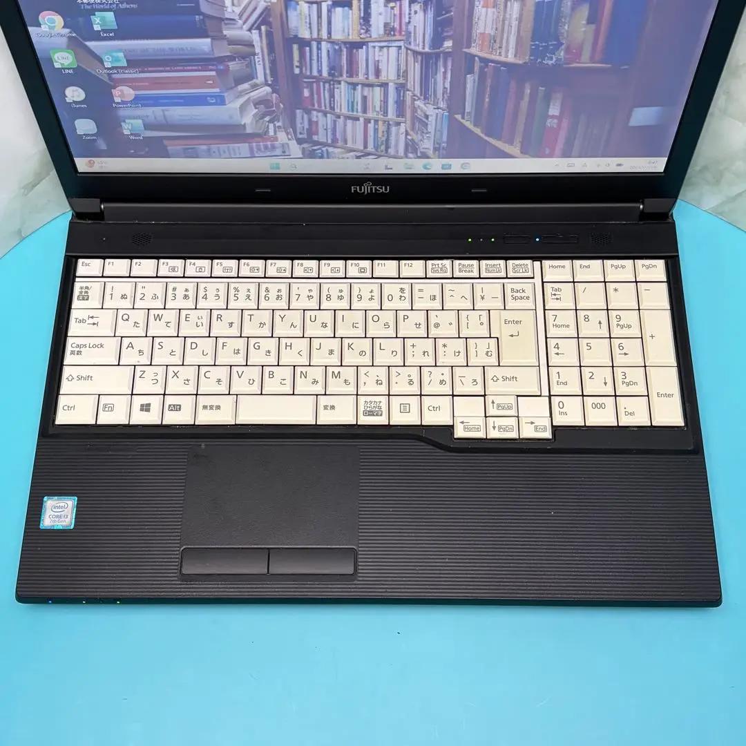 【Office2021付】富士通★Win11Pro★爆速SSD★i3ノートPC