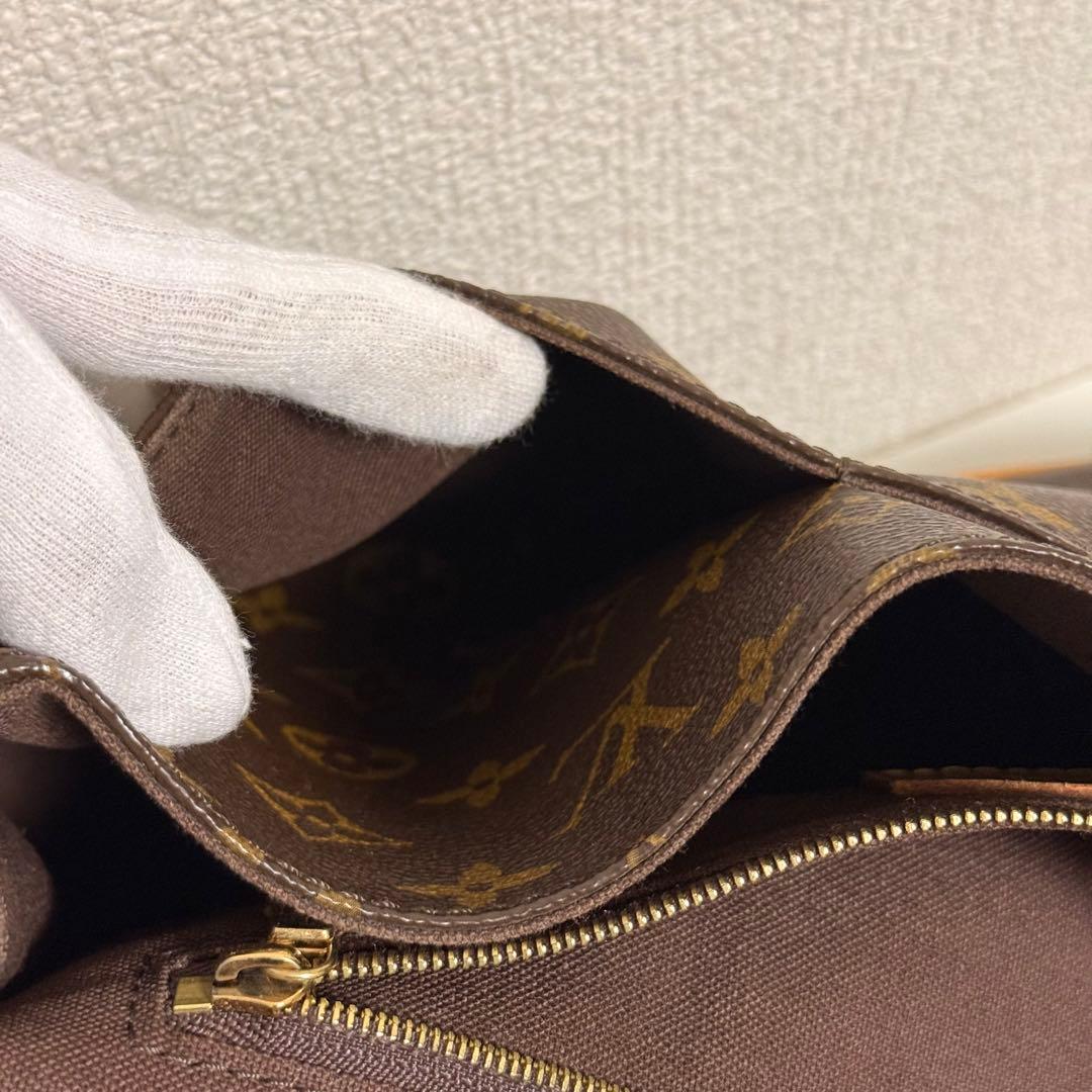 LOUIS VUITTON メニルモンタンPM ショルダーバッグ　モノグラム