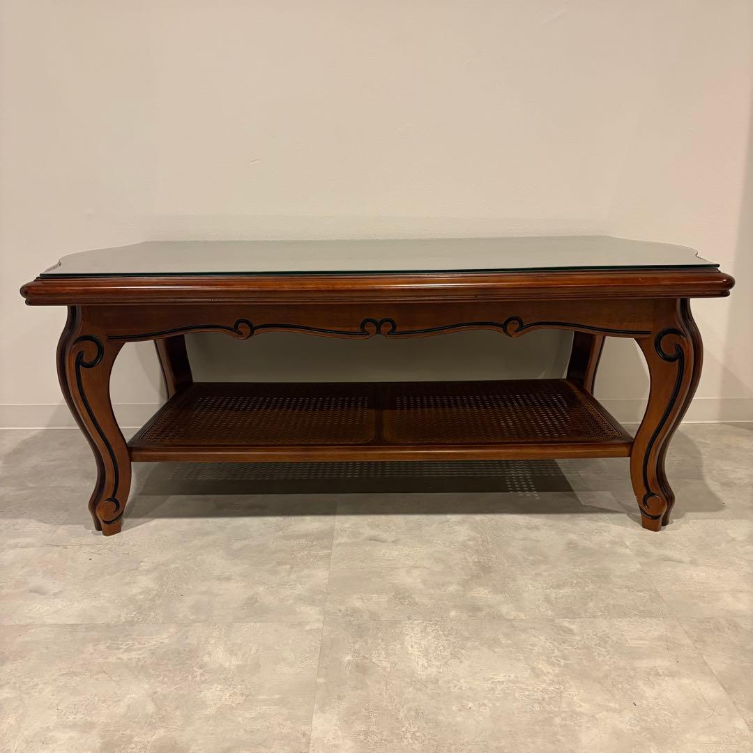 カリモク コロニアル センターテーブル 棚付き ラタン張り ローテーブル