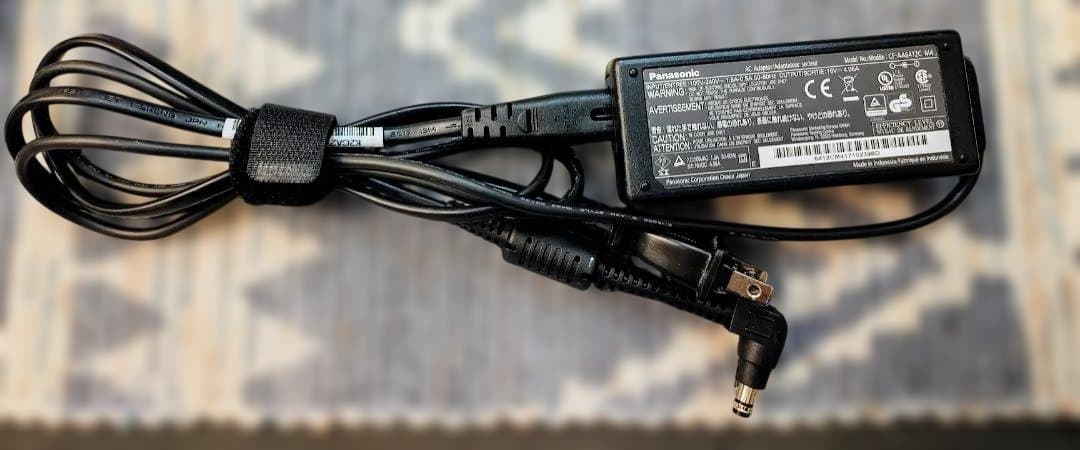 レッツノートCF-SV9／8GB／SSD・NVMe・256GB／ Office