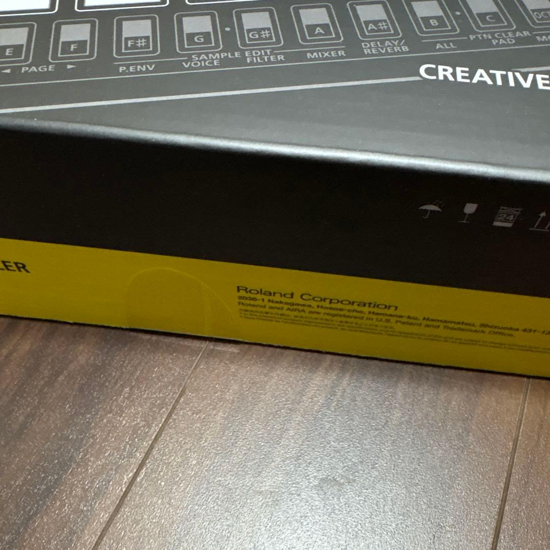 ワ*ら様 Roland AIRA Compact P-6 CREATIVE SA