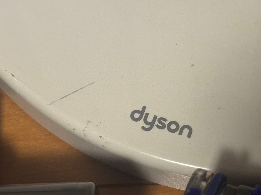 【動作品】 dyson V11 Fluffy+　sv14FFCOM スタンド付き