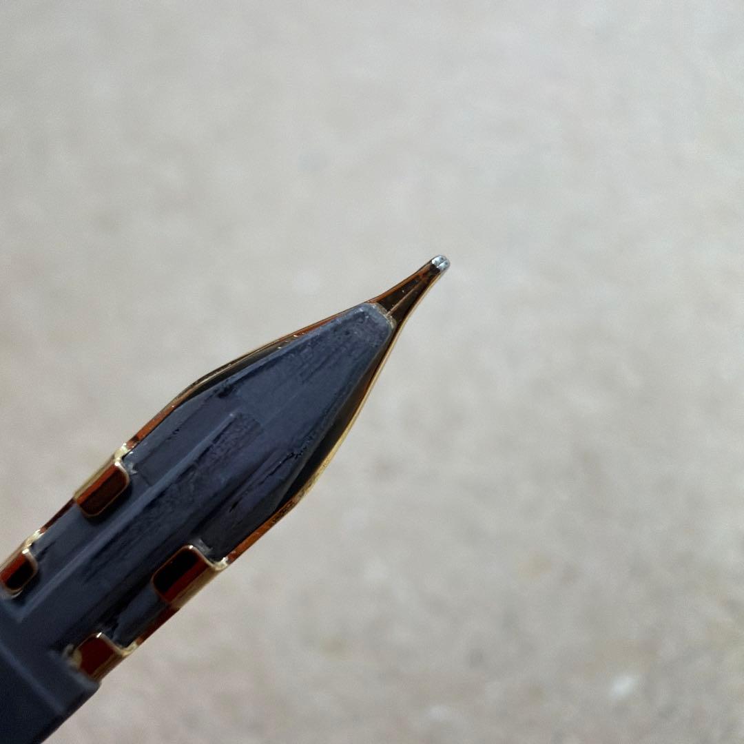 新品 PILOT パイロット Capless キャップレス 万年筆 赤 18k