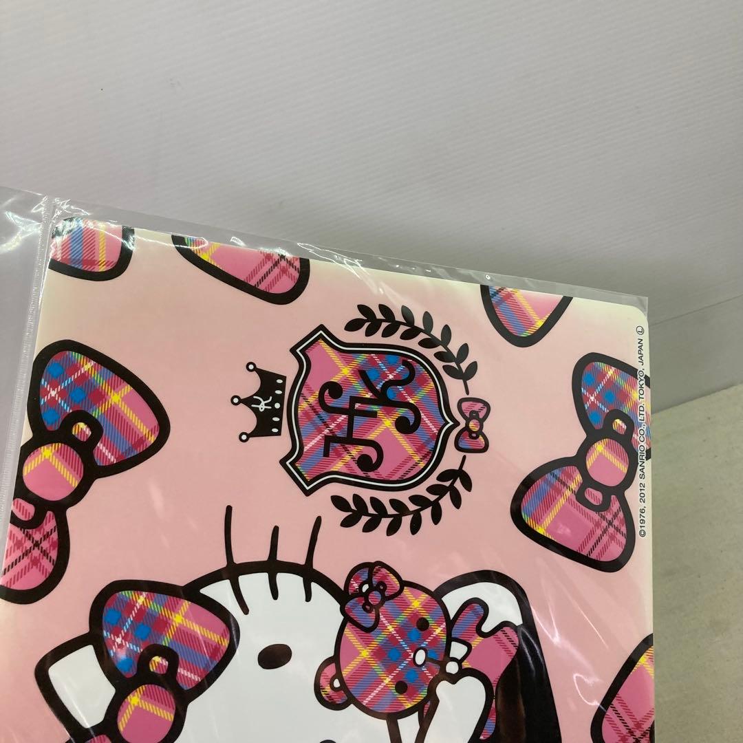 【新品未使用★2012年製】４枚セット　ハローキティ　ランチョンマット　サンリオ