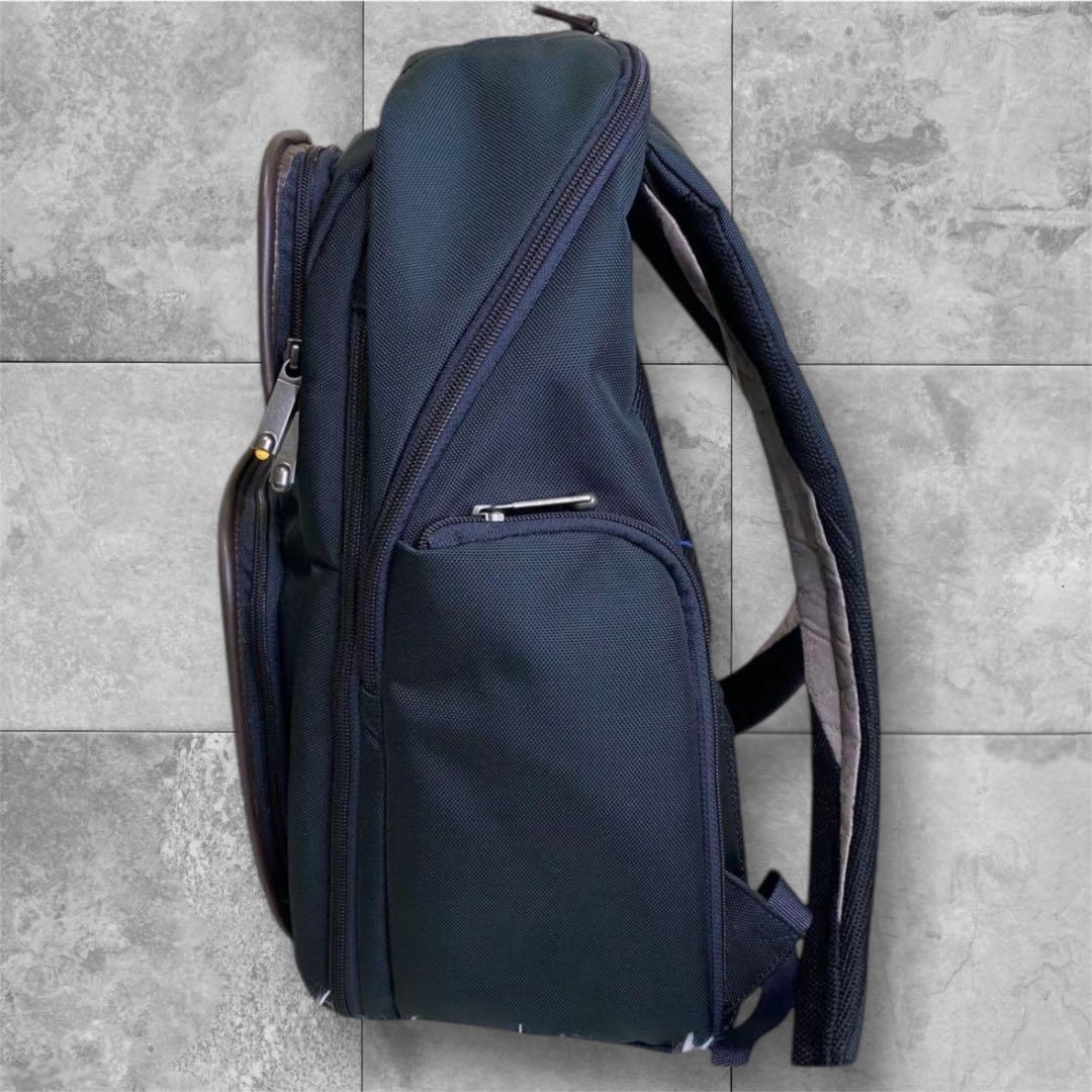 極美品　エースジーン リュック ace.GENE EVL-3.0 多機能