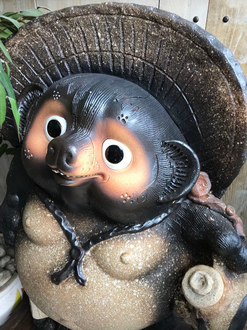 信楽焼　たぬき　狸　置物　レトロ　アンティーク　商売繁盛