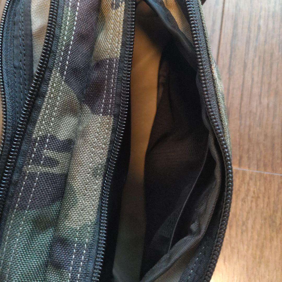 BRIEFING 迷彩 ダブルジッパーポーチ　ボール入れ付き