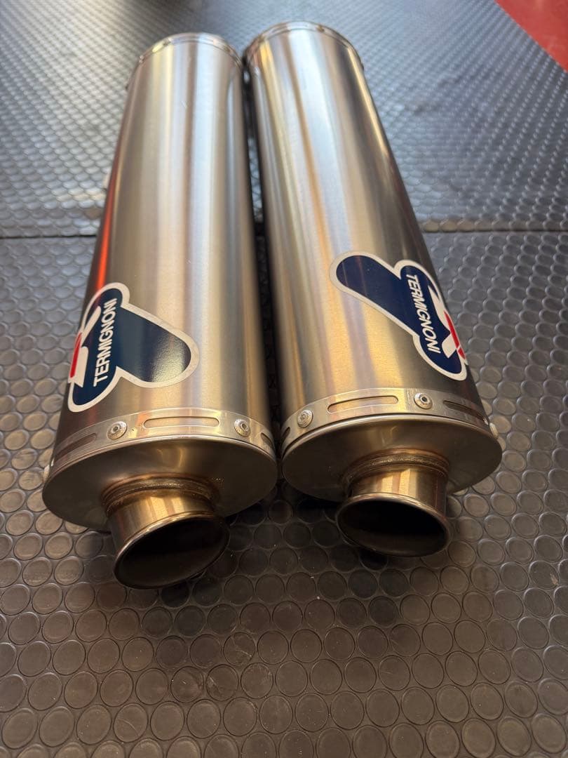 ドゥカティ　テルミニョーニ　マフラー
