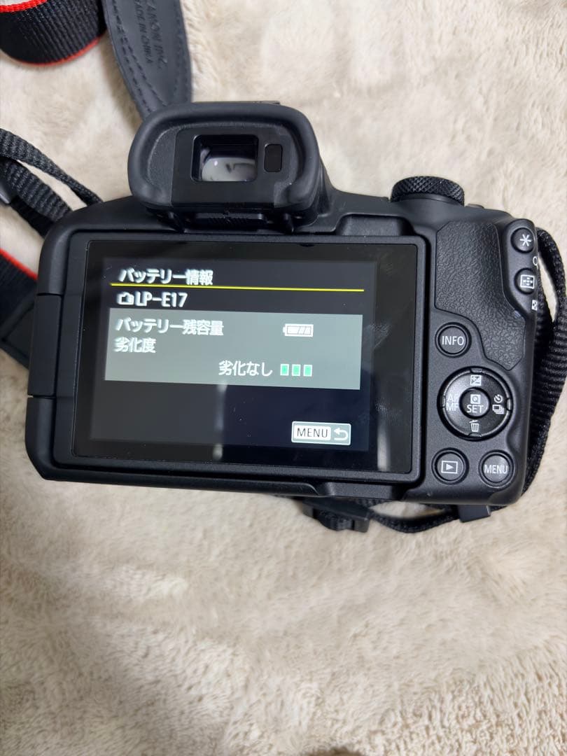 Thutrang2001 専用 Canon EOS R50 ミラーレス一眼 本体