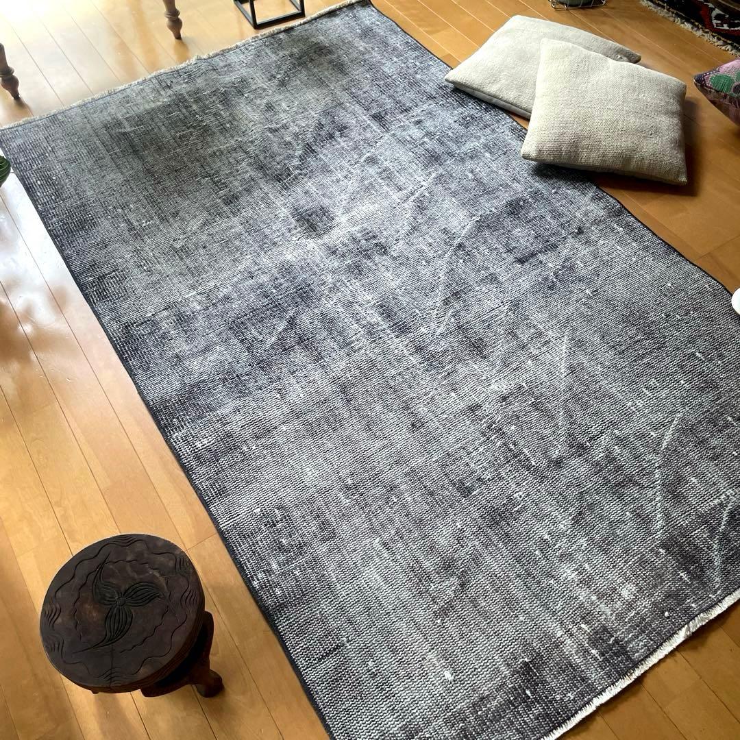105×172 ダークグレイ　オーバーダイ　ワンカラー　トルコヴィンテージラグ