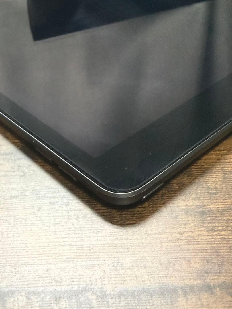 Apple iPad (第7世代) 32GB スペースグレイ　Wi-Fiモデル