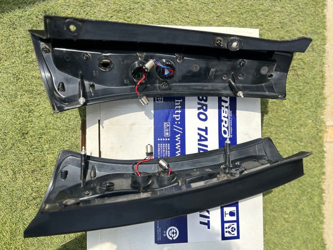 MBROパレットSW　LEDテールランプ スモークレンズ　社外品　限界価格