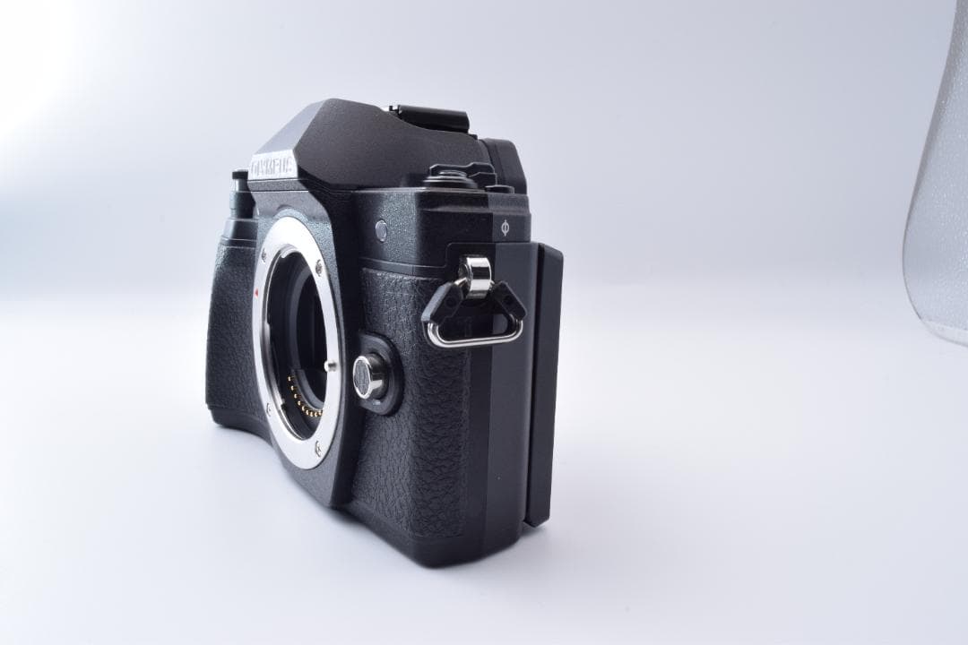 #36a 2783ショット オリンパス OM-D E-M10 MarkⅢ ボディ