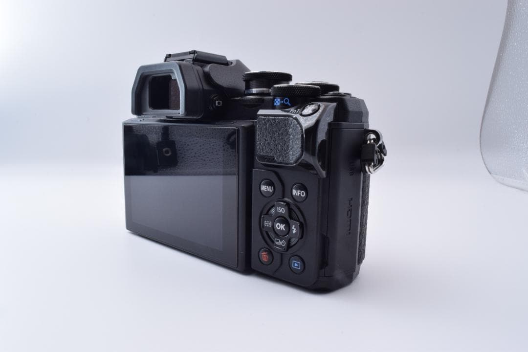 #36a 2783ショット オリンパス OM-D E-M10 MarkⅢ ボディ