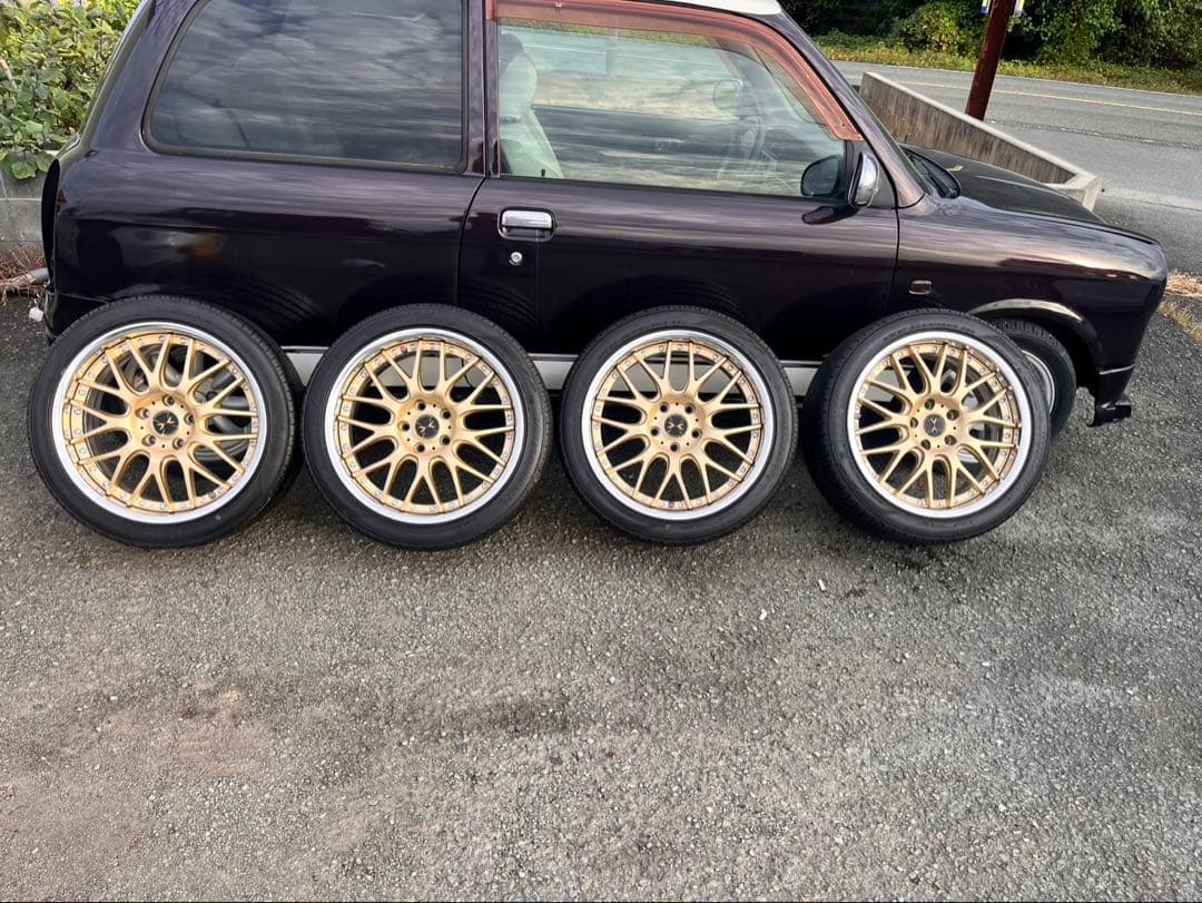 MARVEL ゴールド 215.45.R18 4本セット