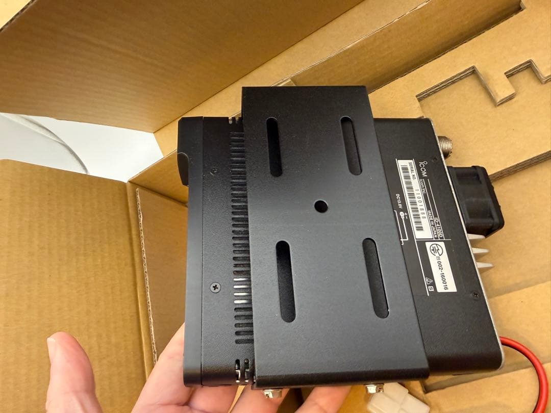 アイコムID-4100D 50w モービル無線機 D-STAR