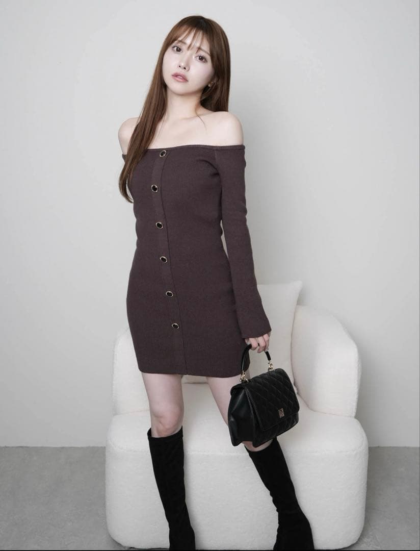 LIP SERVICE ファーオフショルボタンニットワンピース リップサービス