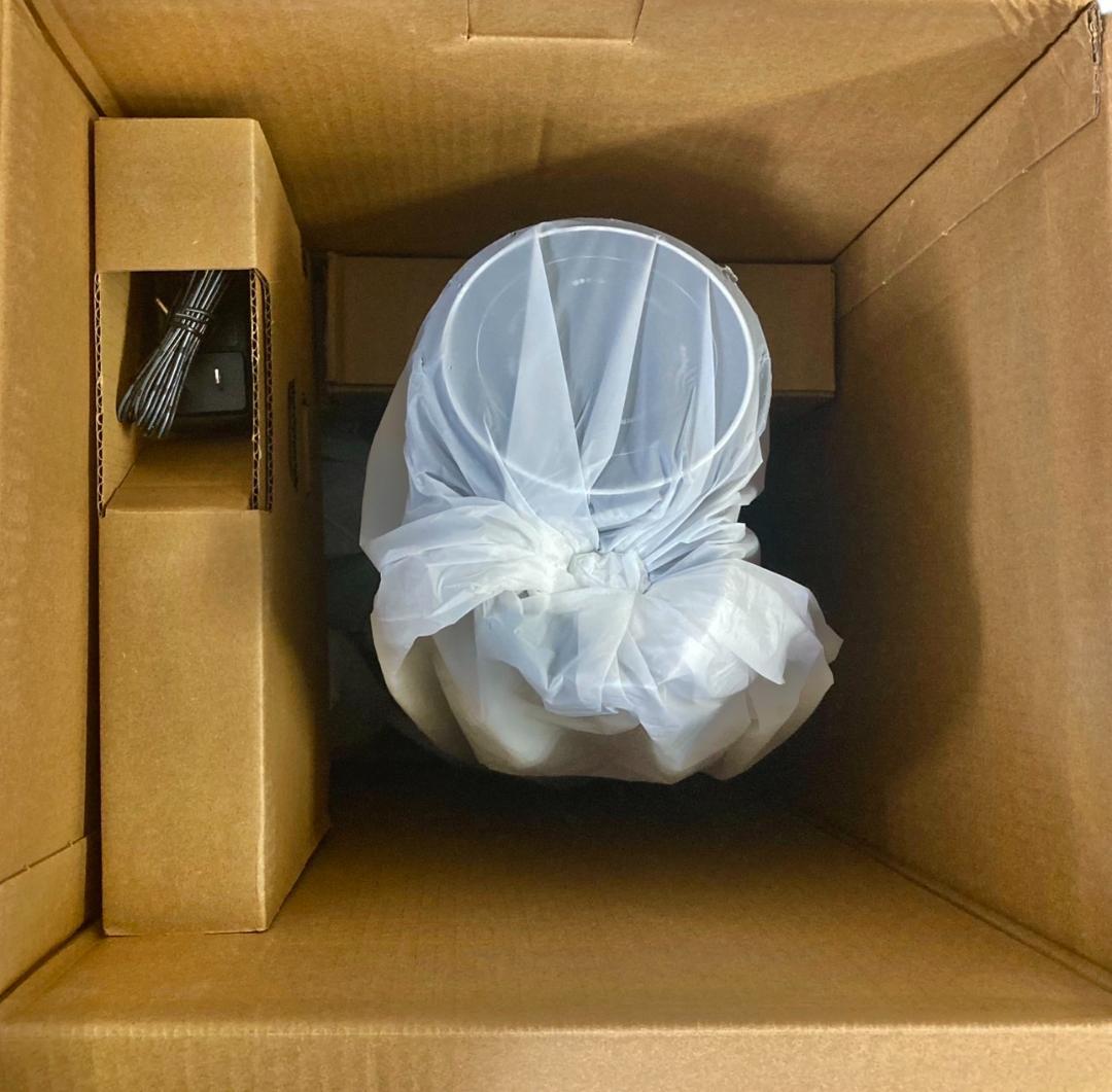 ★未使用★ YADEA 乾湿両用水拭き掃除機 ShinePro 8